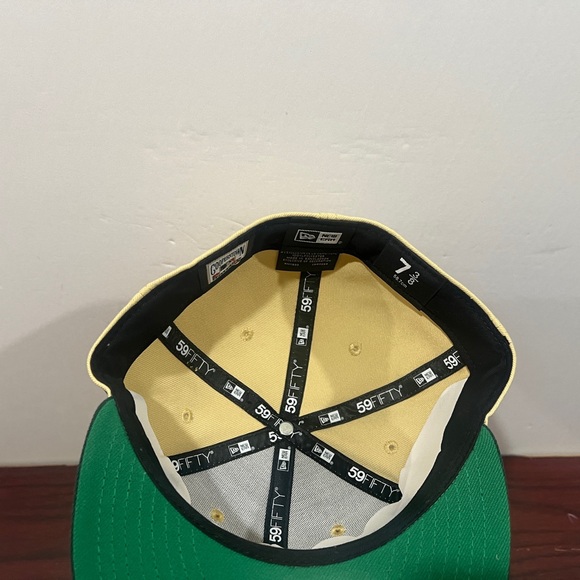 New Era, 59Fifty Fitted Hat, Boston Red Sox, St Patrick’s Day - Picture 7 of 11